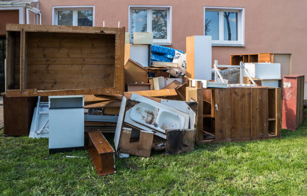 Best Basement Cleanout Services  in Macdonnell Heights, NY